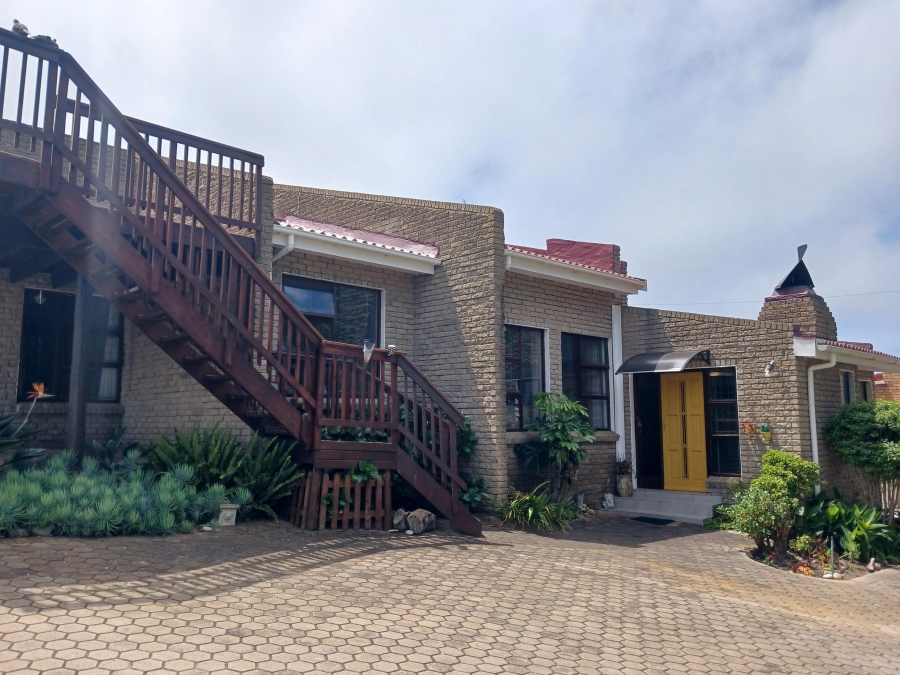 3 Bedroom Property for Sale in Dana Bay Western Cape